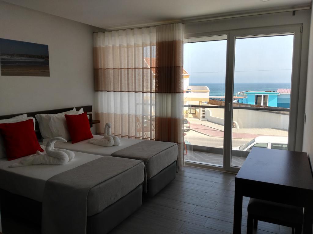 Baleal 4 Surf Hotell Eksteriør bilde