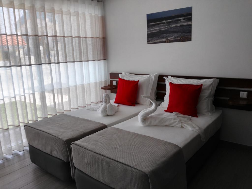 Baleal 4 Surf Hotell Eksteriør bilde