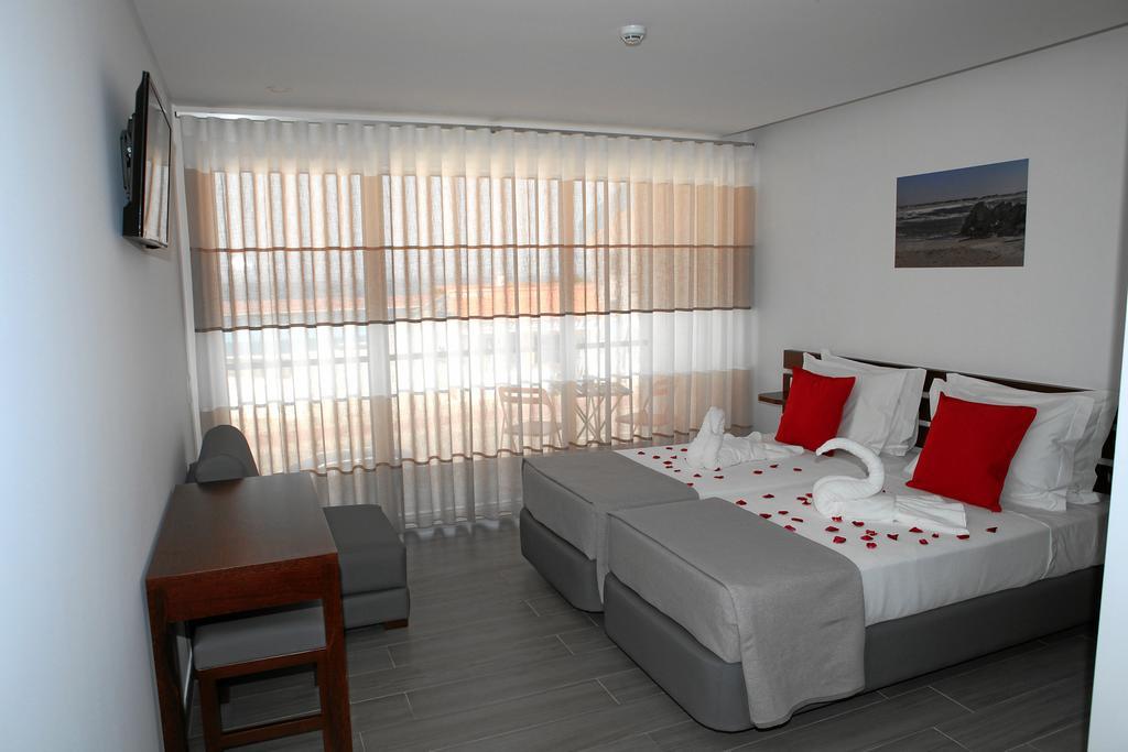 Baleal 4 Surf Hotell Eksteriør bilde