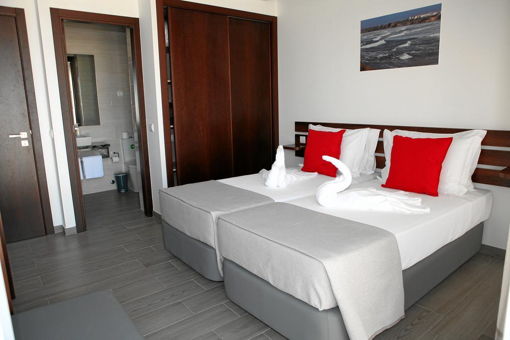 Baleal 4 Surf Hotell Eksteriør bilde